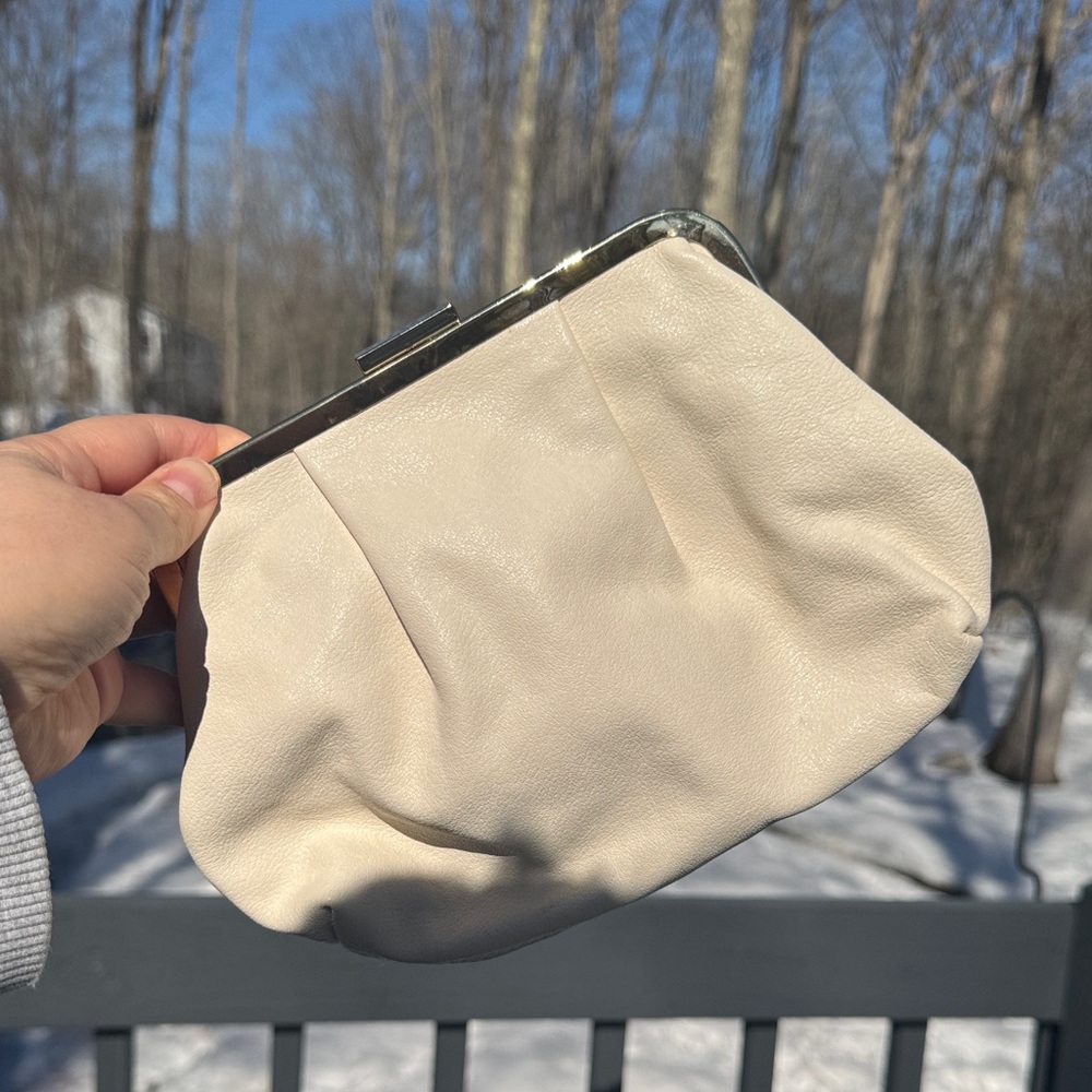 Clare V sissy bag 🤍